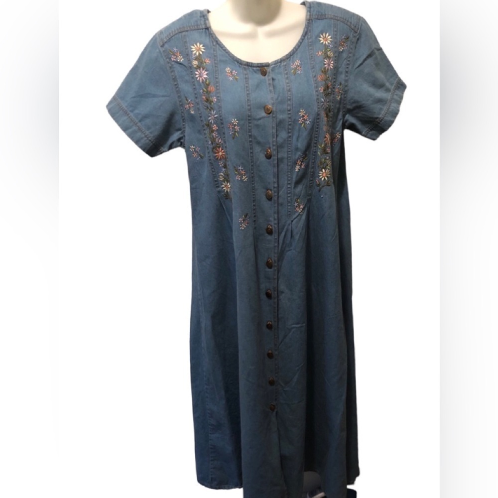 VTG Denim Embroidered Midi Dress Sz. M Modesty 100% Cotton Blue Button Front